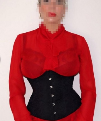 🌟 У меня нежные руки и губы, которые с легкостью превратят дотронуться до небес 👼🏻 Живу в Москве, и у меня есть все для создания идеального вечера - уютный вечерний наряд и неукротимое желание сделать нашу встречу незабываемой 💫
Предлагаю любые услуги, которые ты можешь только представить - нежные массажи, фантастический отсос и горячий секс во всех позах. 🌹 Меня можно пригласить к себе или я с удовольствием встречусь в отеле.
Обожаю удовлетворять своего партнера и готова пойти на все, чтобы удовлетворить его фантазии. 🔥
У меня есть множество положительных отзывов, которые говорят о моей профессионализме и нежности. Если хочешь окунуться в мир удовольствия и страсти, не стесняйся - позвони мне! Никто не сможет удовлетворить тебя лучше чем я. 💕 Вместе мы создадим сказку, которую ты никогда не забудешь. 😉
📸 Фото мои и полностью соответствуют действительности, поэтому можешь быть уверен, что тебя ждет настоящая красотка. Так что, на что ты ждешь? Не упусти возможность исполнить свои самые сокровенные желания. Жду тебя, мой сексуальный и щедрый мужчина! 💋💕 8420, 37 лет